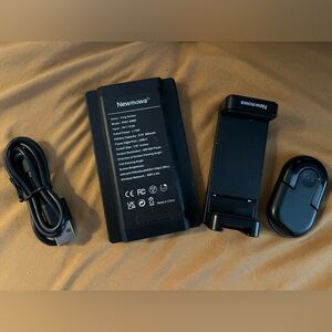 Newmowa Phone Vlogging Screen, Magnetic Phone Holder Clip Mount